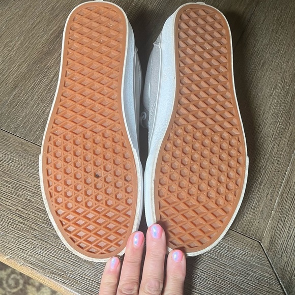 Vans Gray and White Sneakers Canvas Suede Low-Top - Picture 4 of 6